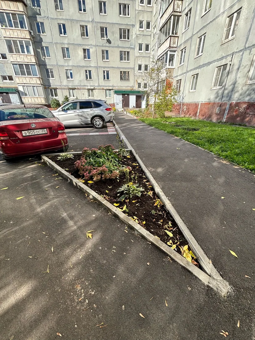 Фотография территории дома по адресу ул. Ленина, 11